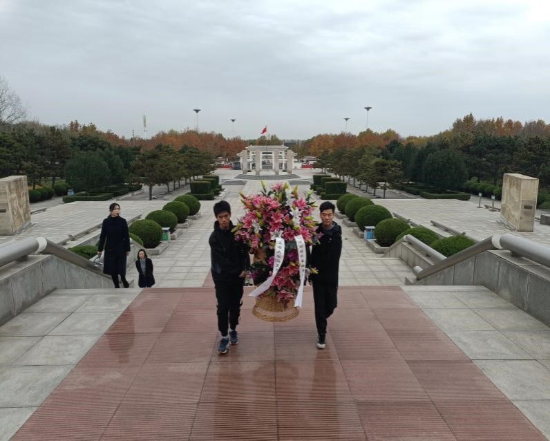 花篮.jpg 花篮.jpg