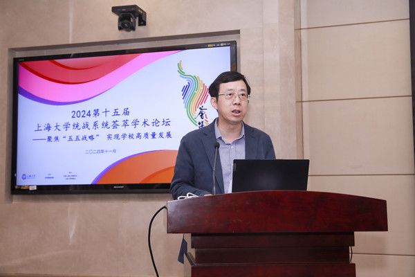 段勇讲话_副本.jpg 段勇讲话_副本.jpg